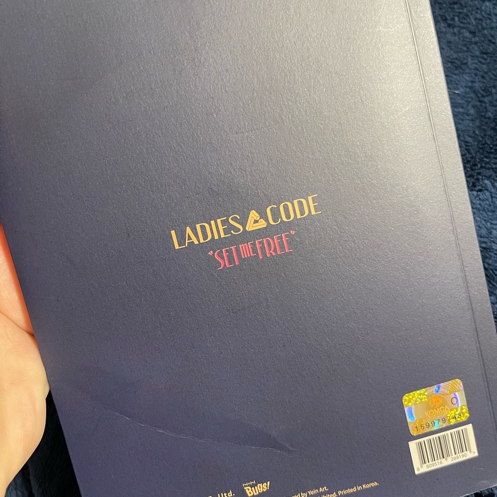 Ladies Code “Set Me Free” Album - Picture 4 of 6
